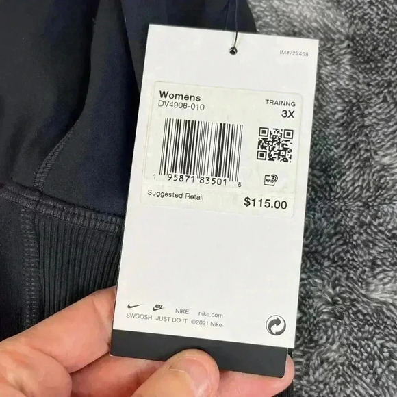 Nike Yoga Plus Dri-Fit Infinalon Jumpsuit Women's 3X Sleeveless Black DV4908-010 - Picture 4 of 14